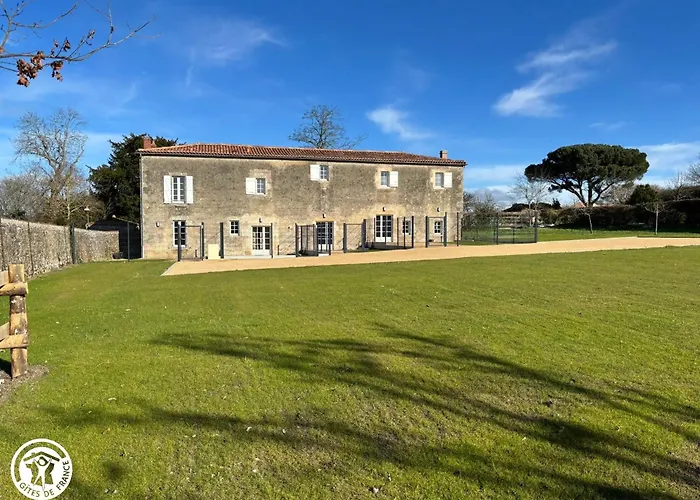 Proche Puy Du Fou Avec Parking - Fr-1-426-604 Ferienhaus *